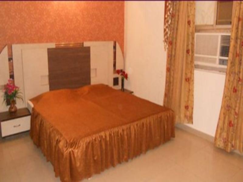 The Gagan Plaza Hotel กานปูร์ ภายนอก รูปภาพ